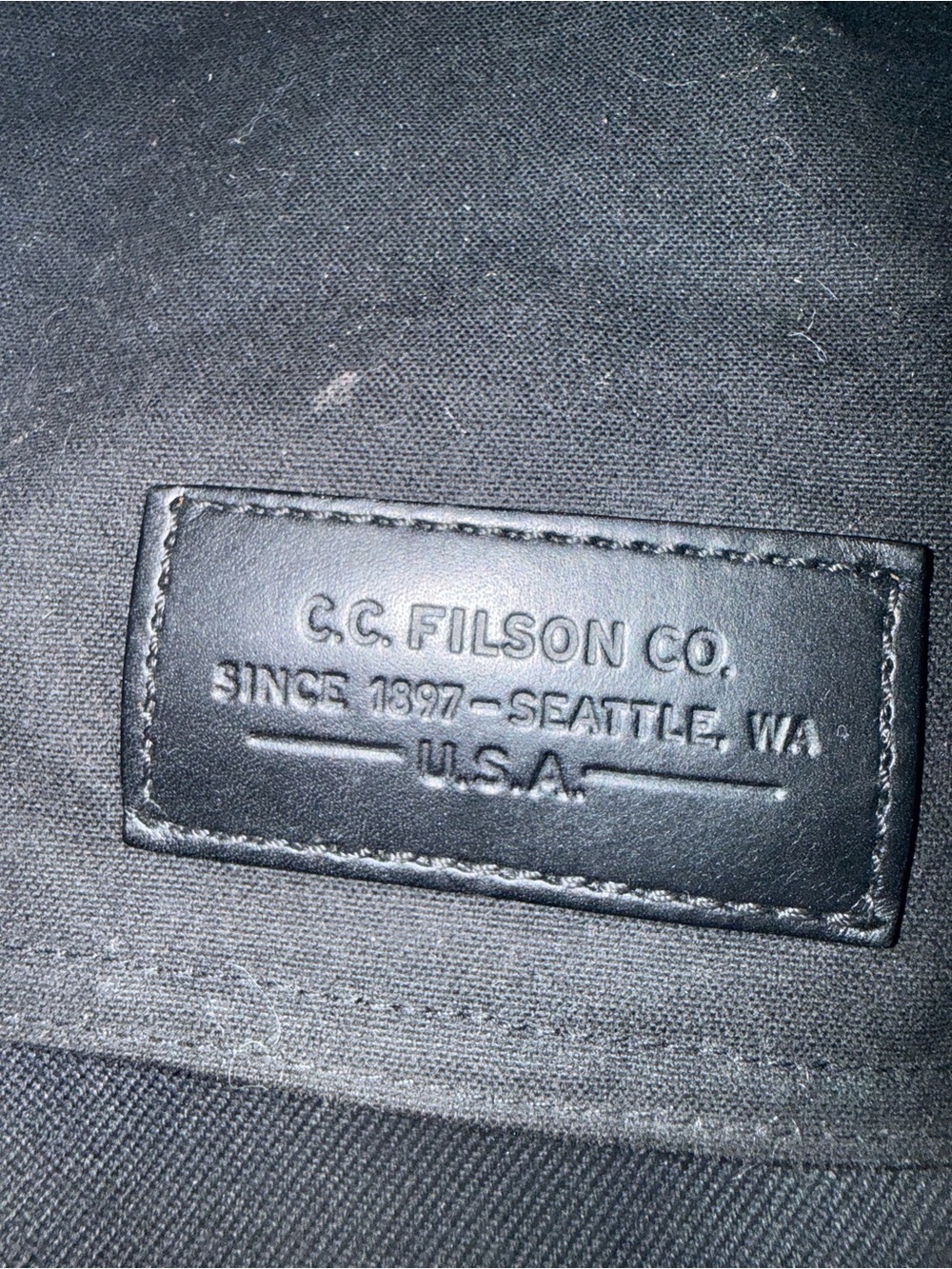 Filson Ranger Canvas Backpack – Black - Picture 3 of 9